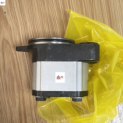 PC40MR-2 PC50MR-2 PC58UU PC50UU Pompa Gear Excavator untuk Tunneling Konstruksi Sipil
